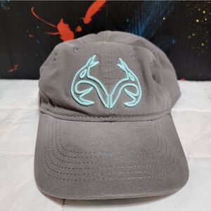 Blue Horns Real Tree Snap Back #H25‎